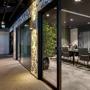 https://tulip-inn-amsterdam-airport.amsterdamhotelsnl.com