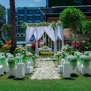 Courtyard By Marriott Bali ***** Seminyak