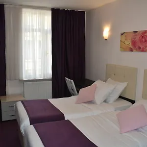 hotel-meribel.brusselshotelsbook.com/